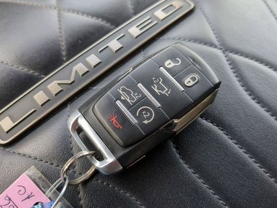 2023 RAM 1500 Limited Crew Cab 4x4 5'7' Box