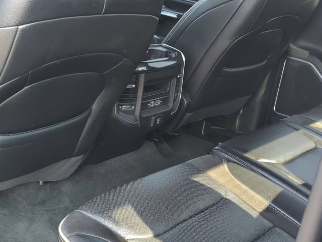 2022 RAM 1500 Laramie Crew Cab 4x4 5'7' Box