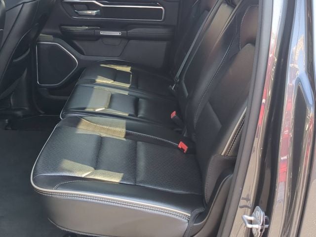 2022 RAM 1500 Laramie Crew Cab 4x4 5'7' Box