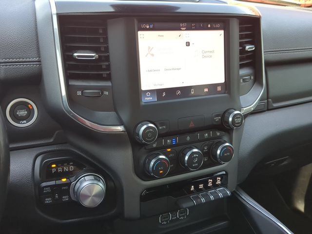 2022 RAM 1500 Laramie Crew Cab 4x4 5'7' Box