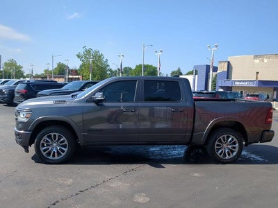 2022 RAM 1500 Laramie Crew Cab 4x4 5'7' Box