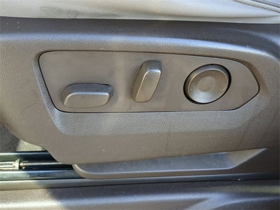 2023 GMC Yukon 4WD SLT