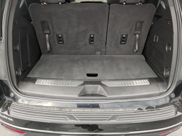 2023 Chevrolet Tahoe 4WD RST