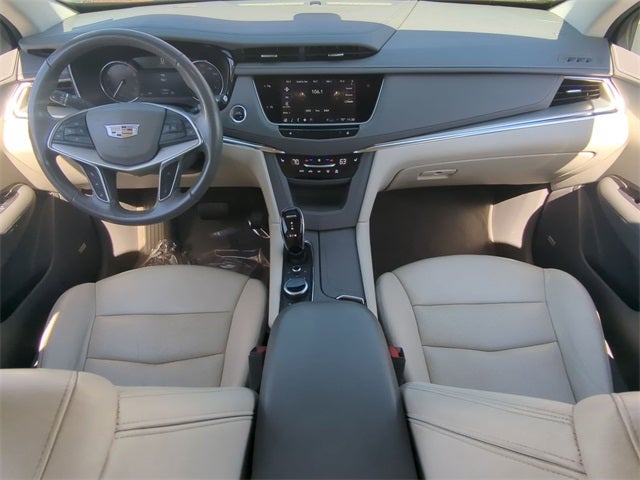 2022 Cadillac XT5 AWD Premium Luxury