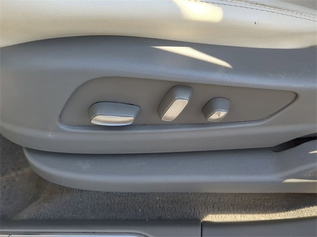 2022 Cadillac XT5 AWD Premium Luxury