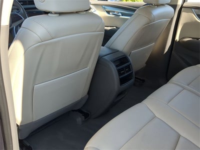 2022 Cadillac XT5 AWD Premium Luxury