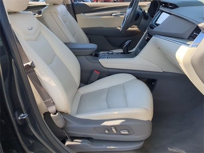 2022 Cadillac XT5 AWD Premium Luxury