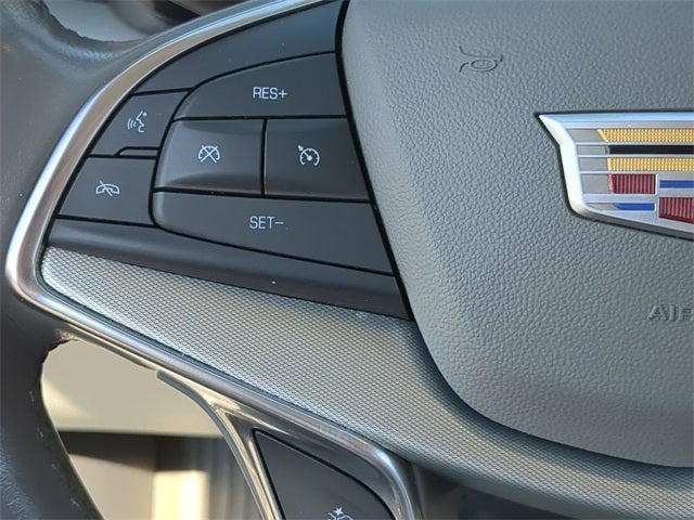 2022 Cadillac XT5 AWD Premium Luxury