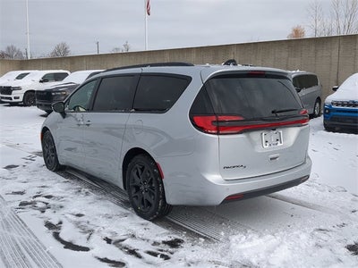 2026 Chrysler Pacifica PACIFICA SELECT
