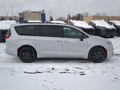 2026 Chrysler Pacifica PACIFICA SELECT