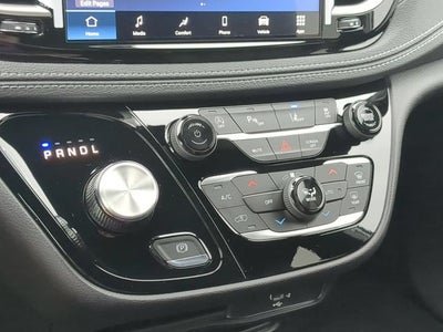 2027 Chrysler Pacifica PACIFICA SELECT