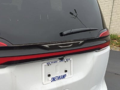 2027 Chrysler Pacifica PACIFICA SELECT
