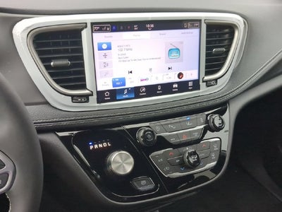 2027 Chrysler Pacifica PACIFICA SELECT