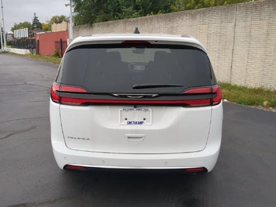 2027 Chrysler Pacifica PACIFICA SELECT