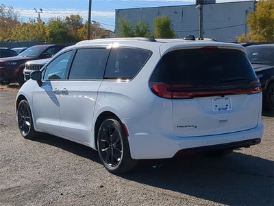 2026 Chrysler Pacifica PACIFICA SELECT