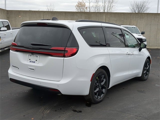 2026 Chrysler Pacifica PACIFICA SELECT