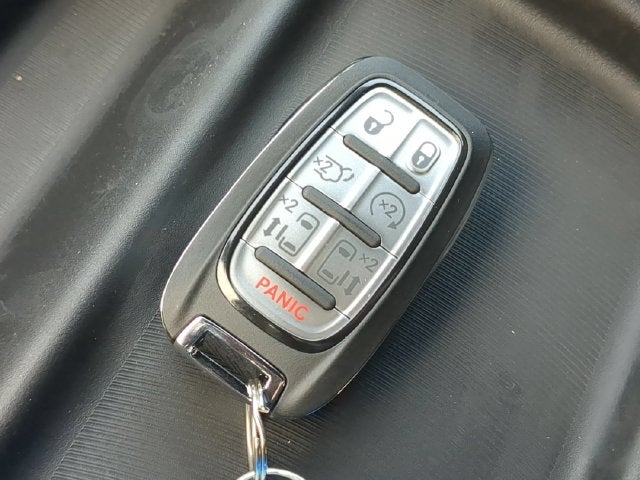 2027 Chrysler Pacifica PACIFICA SELECT