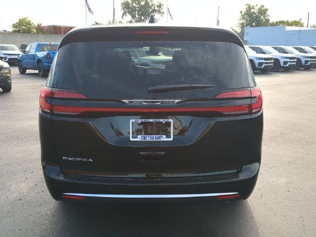 2027 Chrysler Pacifica PACIFICA SELECT