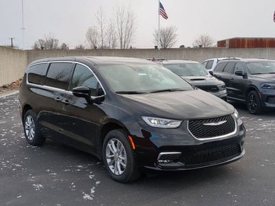 2026 Chrysler Pacifica PACIFICA SELECT AWD