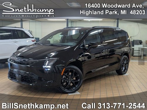 2027 Chrysler Pacifica PACIFICA LIMITED AWD
