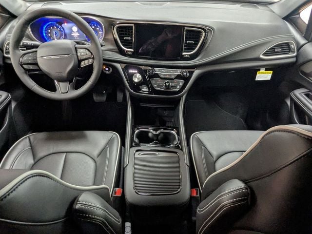 2027 Chrysler Pacifica PACIFICA LIMITED AWD