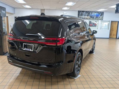 2027 Chrysler Pacifica PACIFICA LIMITED AWD