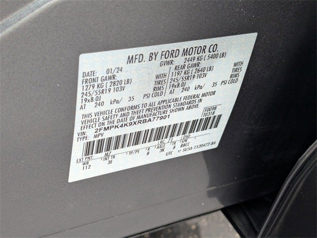 2024 Ford Edge Titanium