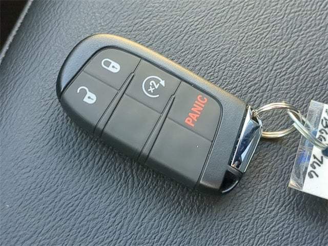 2025 Jeep Compass COMPASS LIMITED 4X4