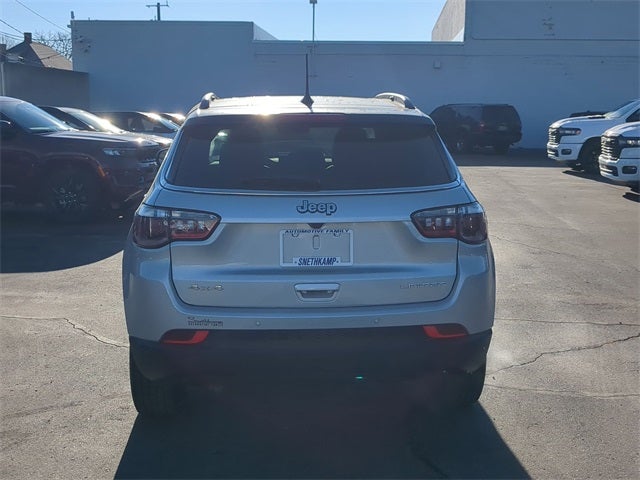 2025 Jeep Compass COMPASS LIMITED 4X4