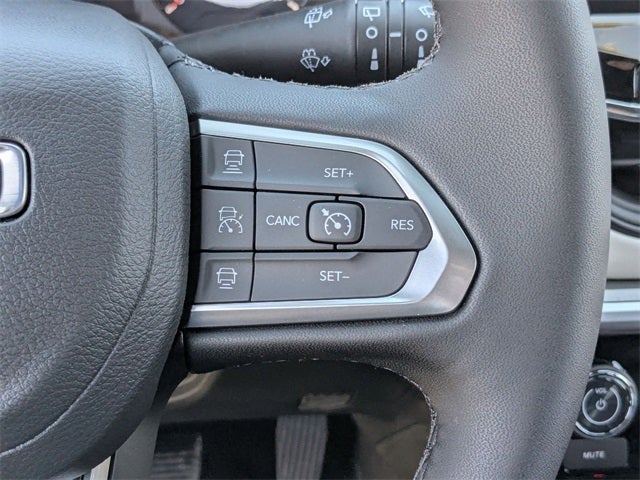 2025 Jeep Compass COMPASS LIMITED 4X4