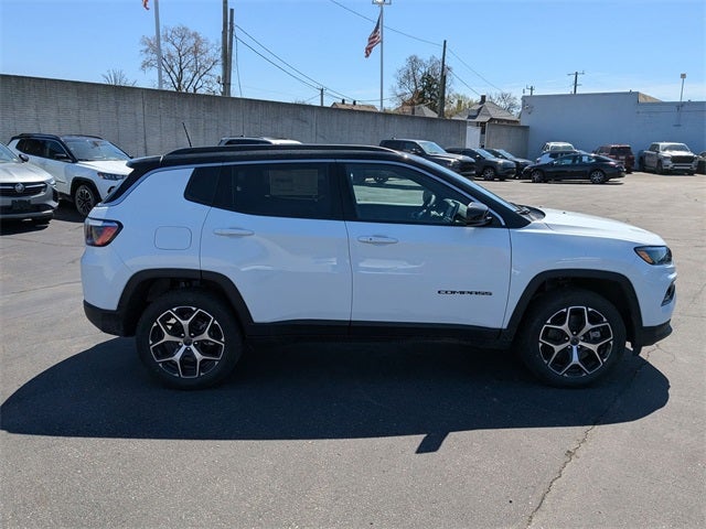2025 Jeep Compass COMPASS LIMITED 4X4