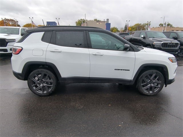 2026 Jeep Compass COMPASS LIMITED ALTITUDE 4X4