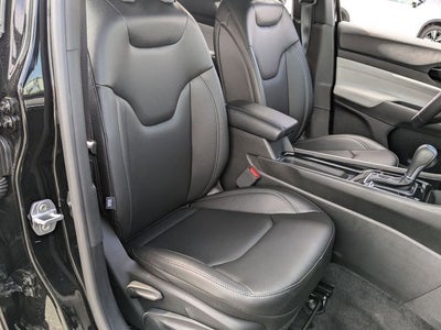 2025 Jeep Compass COMPASS LIMITED 4X4