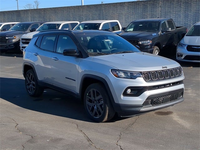 2026 Jeep Compass COMPASS LIMITED ALTITUDE 4X4