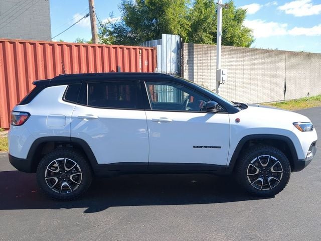 2025 Jeep Compass Trailhawk 4x4