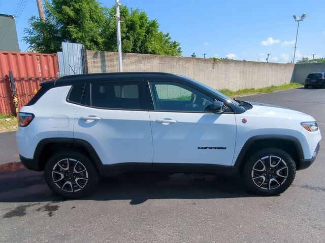 2025 Jeep Compass Trailhawk 4x4