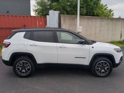 2025 Jeep Compass Trailhawk 4x4