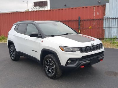 2025 Jeep Compass Trailhawk 4x4