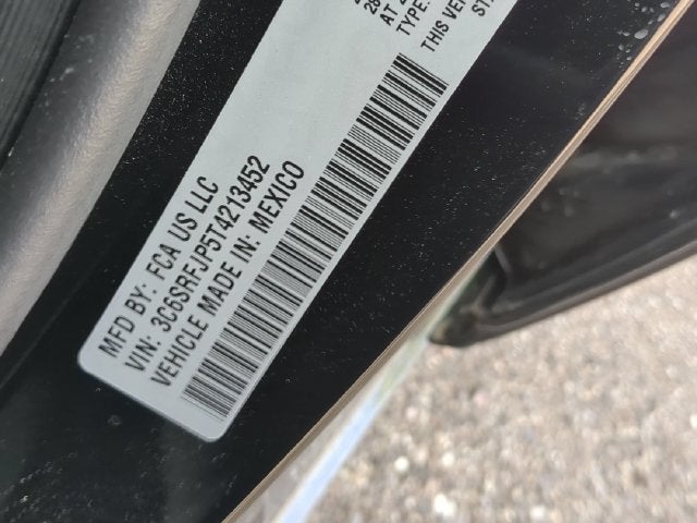 2026 RAM Ram 1500 RAM 1500 LARAMIE CREW CAB 4X4 5'7' BOX