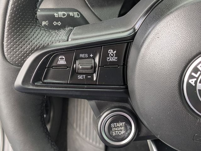 2025 Alfa Romeo Giulia AWD