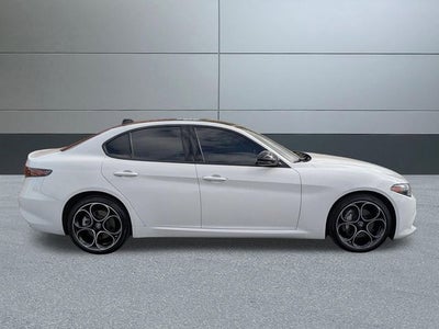 2025 Alfa Romeo Giulia AWD